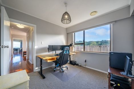 Photo of property in 54 Titiro Moana Road, Korokoro, Lower Hutt, 5012