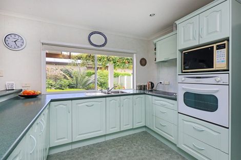 Photo of property in 9 Malbec Way, Greenmeadows, Napier, 4112