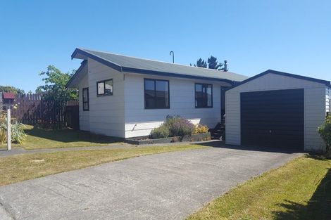 Photo of property in 8 Bobstay Lane, Whitby, Porirua, 5024