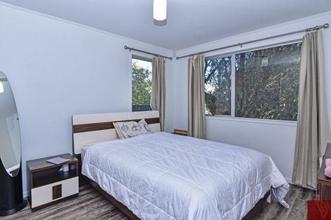 Photo of property in 7 Kelman Road, Kelston, Auckland, 0602