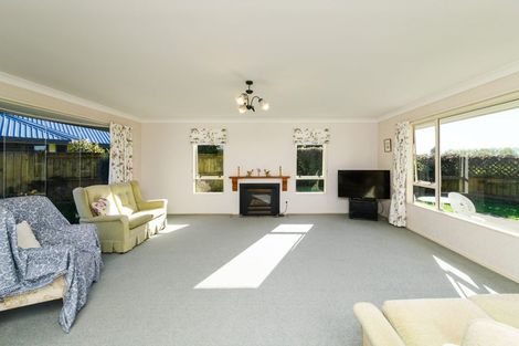 Photo of property in 34 Washington Parade, Milson, Palmerston North, 4414
