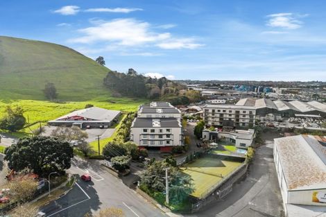 Photo of property in 62/68 Mountain Road, Mount Wellington, Auckland, 1072