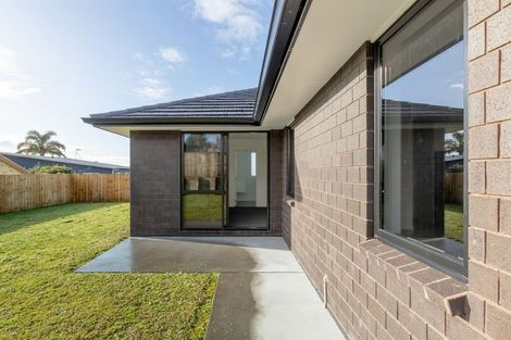 Photo of property in 10 Brendan Close, Omokoroa, 3114