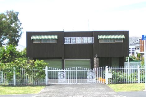 Photo of property in 2/7 William Street, Takapuna, Auckland, 0622