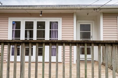 Photo of property in 81 Ruahine Street, Paraparaumu, 5032