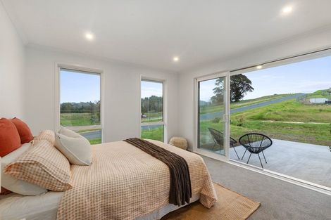 Photo of property in 35 Weka Street, Mangawhai, 0505