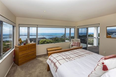 Photo of property in 8 Kaikoura View, Mount Pleasant, Christchurch, 8081