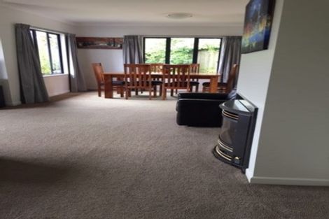 Photo of property in 5 Regent Drive, Paraparaumu Beach, Paraparaumu, 5032