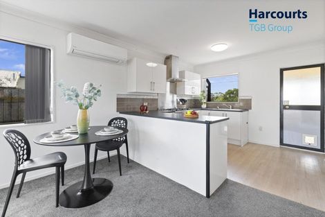 Photo of property in 9b Gatland Road, Rosehill, Papakura, 2113