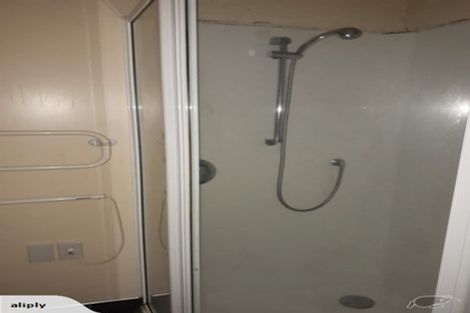 Photo of property in 17 Houston Place, Bayview, Auckland, 0629