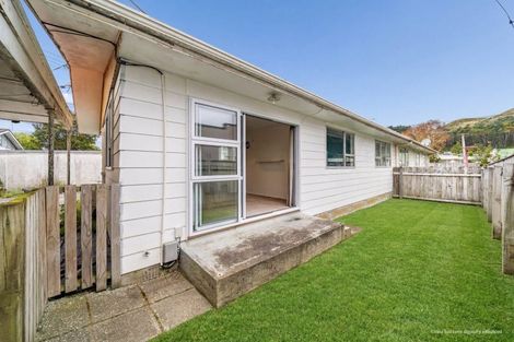 Photo of property in 2/8 Wilford Street, Wallaceville, Upper Hutt, 5018