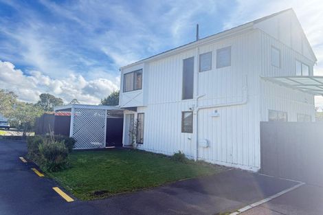 Photo of property in 1/15 Roseberry Avenue, Birkenhead, Auckland, 0626