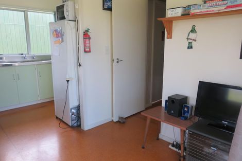 Photo of property in 24 Paradise Road, Coopers Beach, 0420