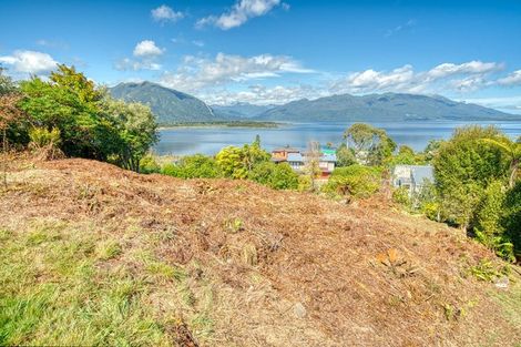 Photo of property in 8 Ivy Terrace, Moana, 7872