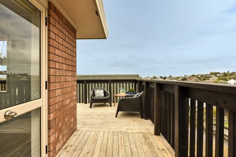 Photo of property in 253b Royal Road, Massey, Auckland, 0614