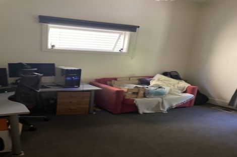 Photo of property in 129 Glenmore Street, Kelburn, Wellington, 6012