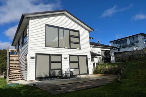 Photo of property in 5 Libertia Lane, Orewa, 0931