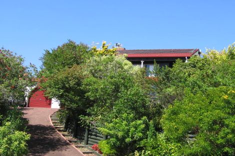 Photo of property in 11 Danbury Drive, Torbay, Auckland, 0630