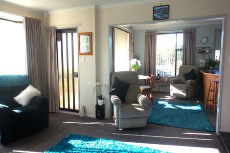Photo of property in 64 Richard Pearse Drive, Temuka, 7920