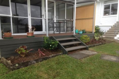 Photo of property in 171c Colwill Road, Massey, Auckland, 0614