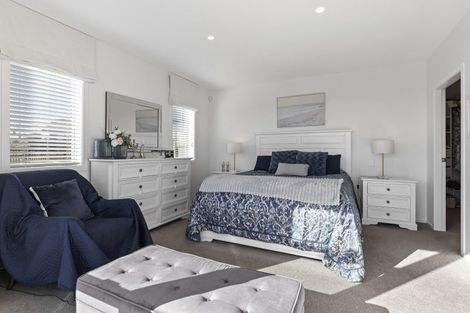 Photo of property in 13 Tuhua Close, Wharewaka, Taupo, 3330