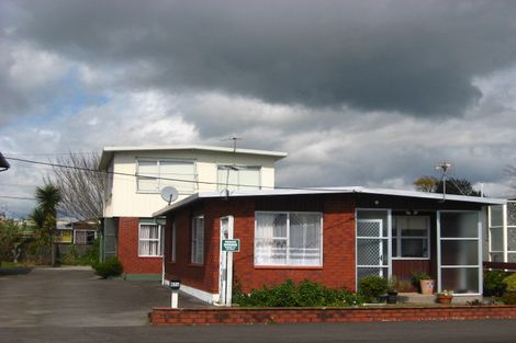 Photo of property in 65 Barrett Street, Westown, New Plymouth, 4310