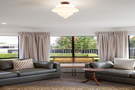 Photo of property in 111 Hall Street, Cambridge, 3434