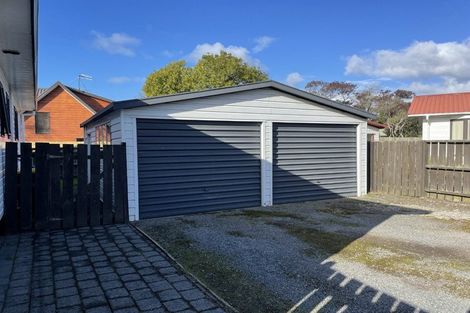 Photo of property in 32a Aquarius Drive, Kawaha Point, Rotorua, 3010
