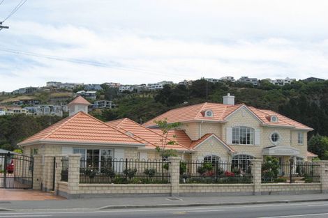 Photo of property in 158 Main Road, Redcliffs, Christchurch, 8081