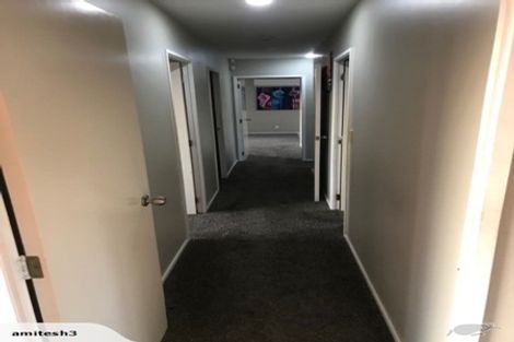 Photo of property in 31 Rebecca Rise, Weymouth, Auckland, 2103