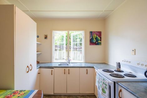 Photo of property in 10b Waikare Road, Raumati Beach, Paraparaumu, 5032