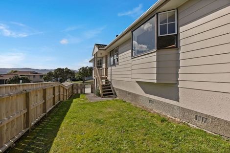 Photo of property in 16 Longitude Place, Whitby, Porirua, 5024