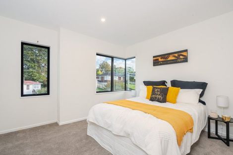 Photo of property in 16b Sheridan Drive, New Lynn, Auckland, 0600