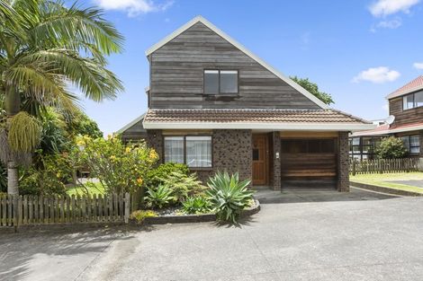 Photo of property in 1/51 Roseberry Avenue, Birkenhead, Auckland, 0626