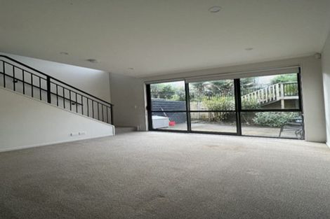 Photo of property in 39 Matairangi Avenue, Totara Heights, Auckland, 2105