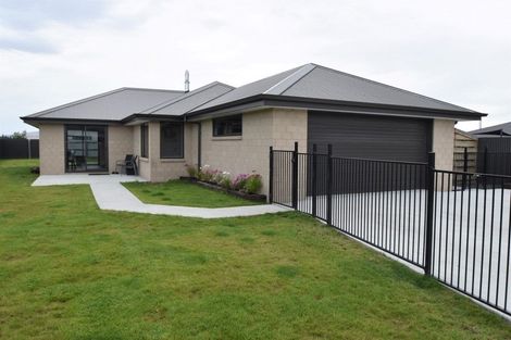 Photo of property in 9 Unwin Place, Twizel, 7901