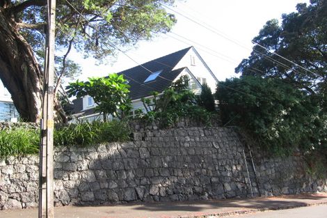 Photo of property in 9 Glenfell Place, Epsom, Auckland, 1023