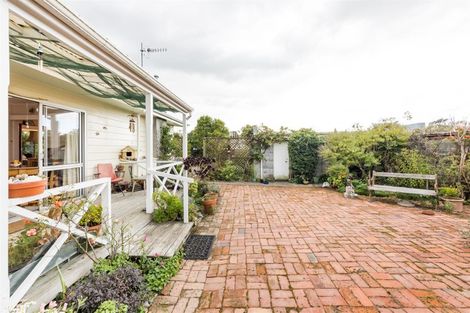 Photo of property in 6 Dalrymple Place, Marton, 4710