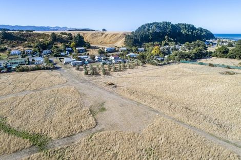 Photo of property in 97 Lake Ferry Road, Lake Ferry, Featherston, 5772