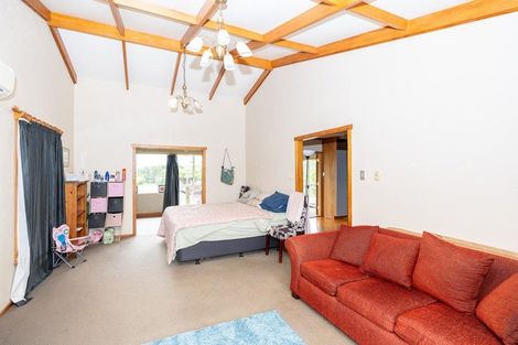 Photo of property in 90 Houchens Road, Glenview, Hamilton, 3206