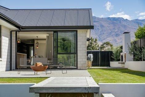 Photo of property in 8 Pegasus Court, Mount Pisa, Cromwell, 9383