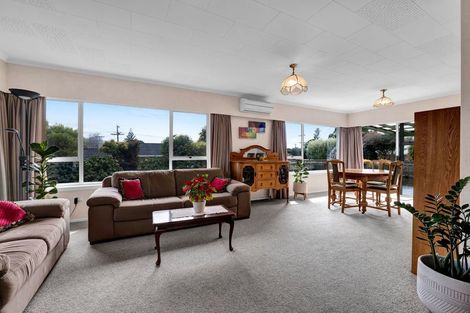 Photo of property in 53a Doralto Road, Frankleigh Park, New Plymouth, 4310