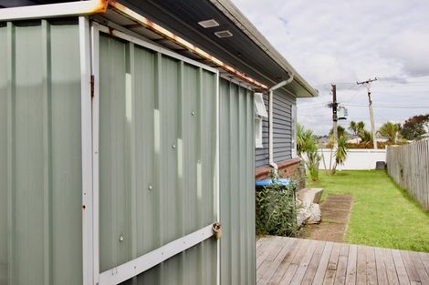 Photo of property in 245a Meola Road, Point Chevalier, Auckland, 1022