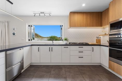 Photo of property in 12 Motutere Place, Ohope, 3121