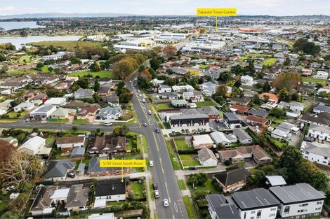 Photo of property in 1/39 Great South Road, Papakura, 2110