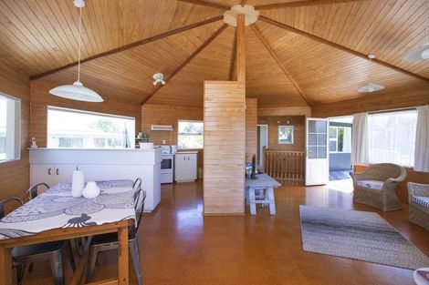 Photo of property in 24 Margaret Street, Mangawhai Heads, Mangawhai, 0505