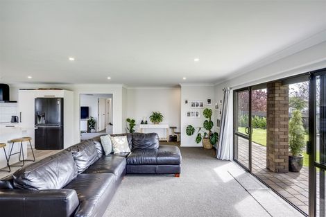 Photo of property in 14 Lamason Street, Greenmeadows, Napier, 4112