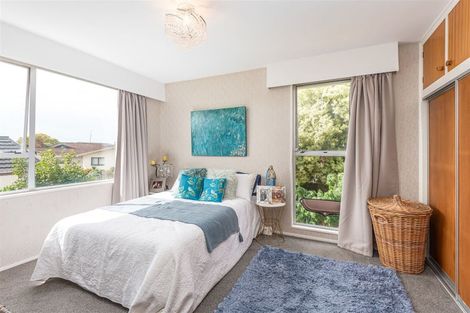 Photo of property in 6 Chilton Drive, Mairehau, Christchurch, 8052