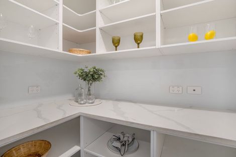 Photo of property in 32 Waireka Road, Rototuna North, Hamilton, 3210