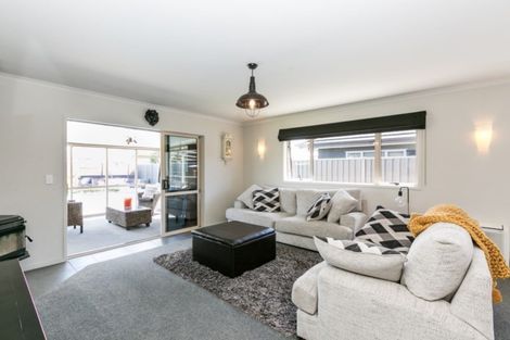 Photo of property in 36 Mcnaughton Place, Onekawa, Napier, 4110